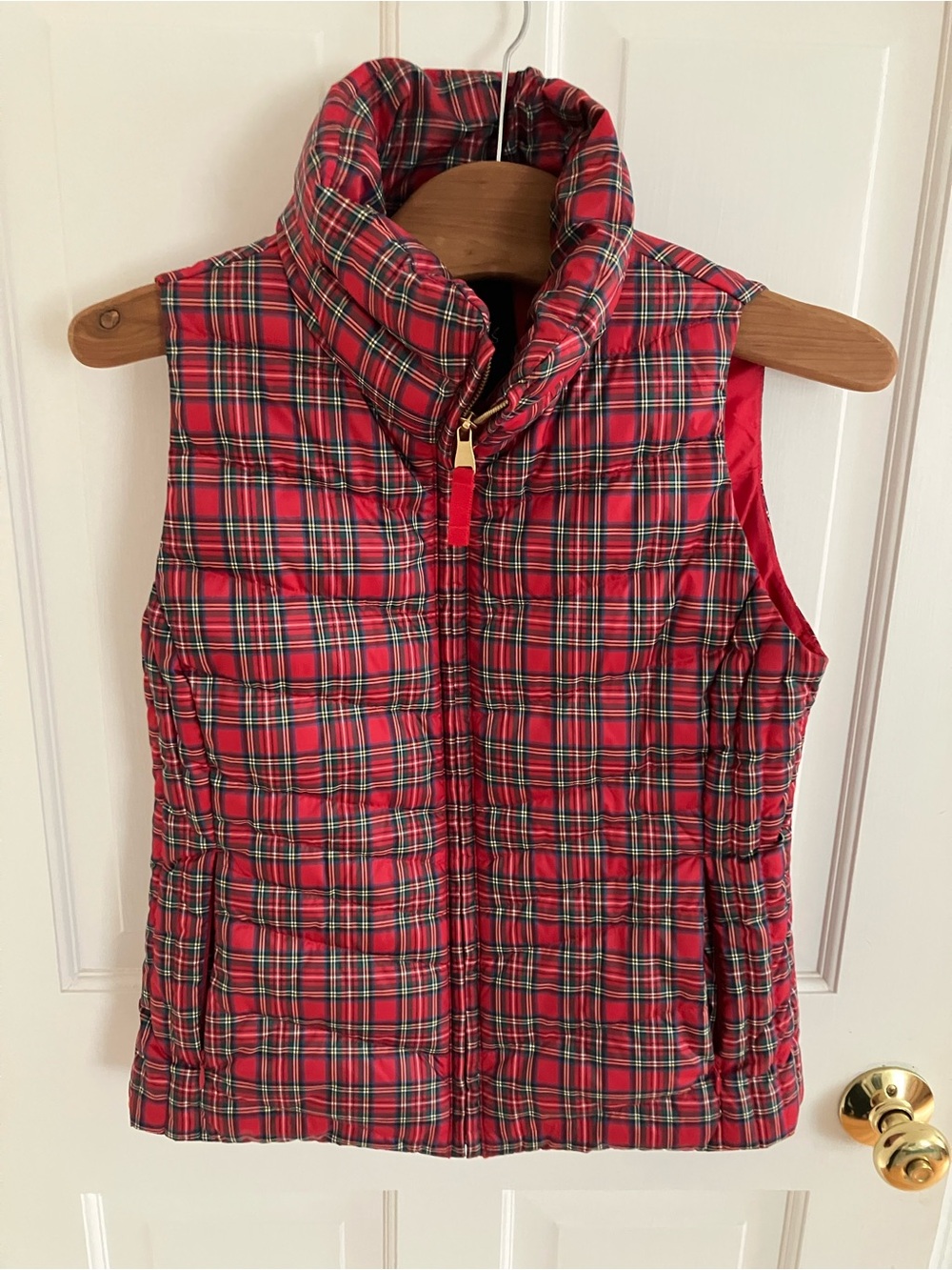 Talbots Red Tartan Quilted Puffer Vest with Gold Zipper. Size Petite